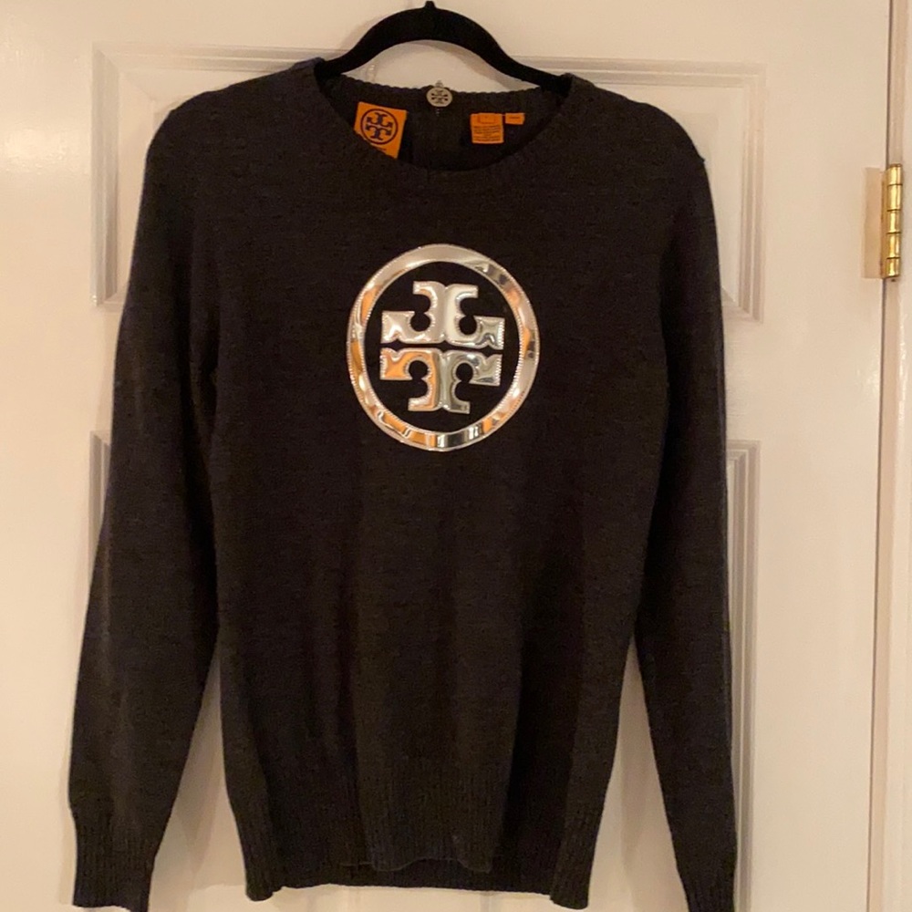 Tory Burch 100% wool crewneck sweater